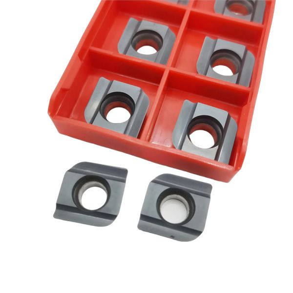 91. 8 HRA Lathe Tool Inserts PVD Square Tooling Cutting Cemented Carbide Inserts