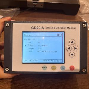 China Blasting Vibration Monitoring Equipment Ground Vibration Monitor 35cm / S on sale