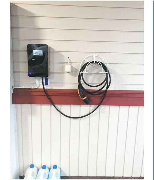 Home Wall Mounted AC Fast Charging EV 11kw Commercial With Galvanized steel Housing material