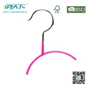 Betterall Sweet Pink PVC Metal Hanger in Heart Shape