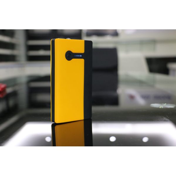 12V Portable Charger Compact Jump Starters Ultrasafe 6600mAh / 8000mAh
