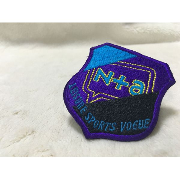 Beautiful Oval Custom Clothing Patches Embroidered Sew On Badges Eco - Friendly