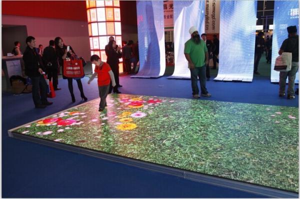 Quality Digital Billboard Custom Led Screens , High Resolution LED Display Full Color for sale