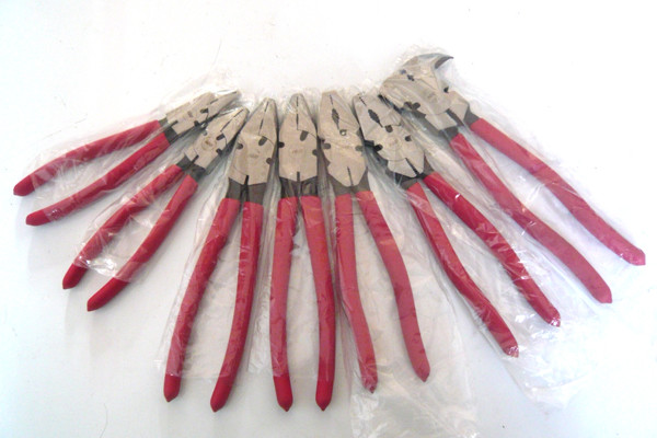 Round nose fencing plier 8 inch/10 inch fence tool QL1203 for Linesman