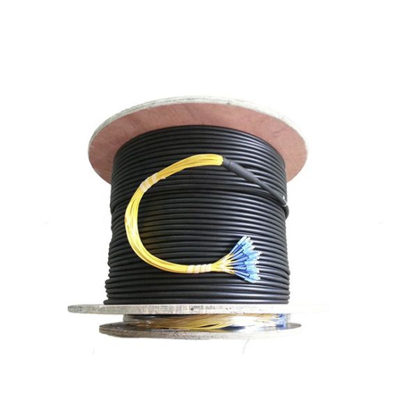 PE Pre Terminated Outdoor Fiber Optic Cable Cord 12 Core Breakout SC UPC