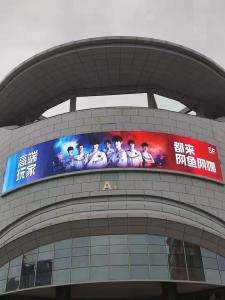 China Floor Mounted Advertising LED Displays P8 Bus Stop Screen on sale