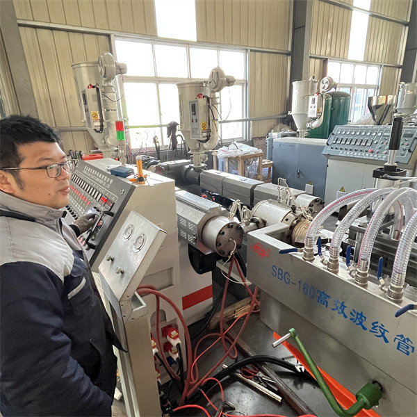 Plastic PE PP Double Wall Corrugated Pipe Machine / PVC Conduit Pipe Manufacturing Machine