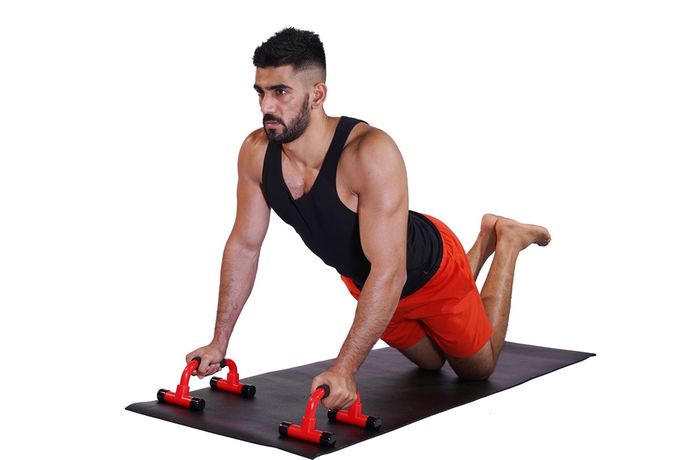 Home Workout Equipment Push-Up Bar with Soft Foam Grip and Non-Slip Feet for Standard Handle Sit-Up Push-Ups