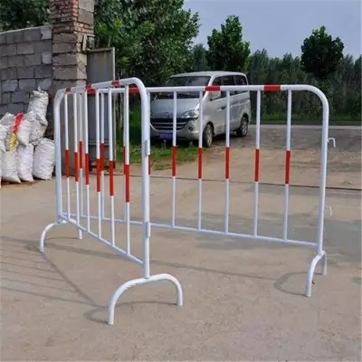 Wholesale hot dipped galvanized fence panel temporary crowd control barrier from china suppliers