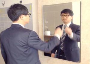 Interactive Magic Mirror Display Wide Viewing Angle Multi - Language Support