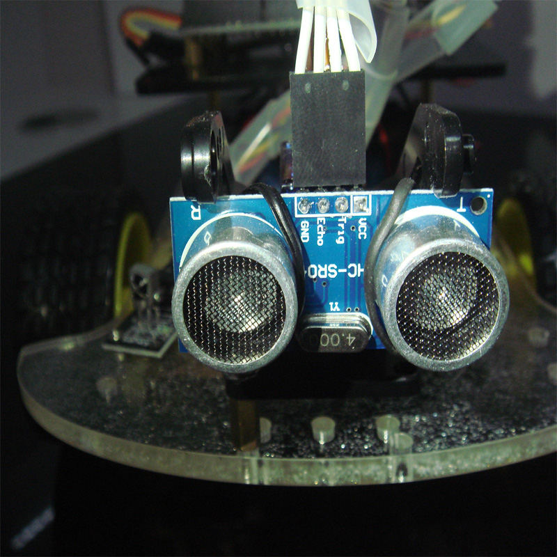 2WD Smart Arduino Car Robot Remote Control Intelligent Car with LCD Screen