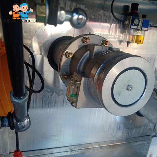 3 Axles 42000L Beautiful Mirror Aluminum Liquid Tanker Trailer Exported To Saudi Arabia