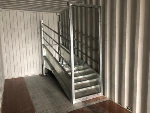 Wholesale Portable sheep cattle loading ramp livestock ramp from china suppliers