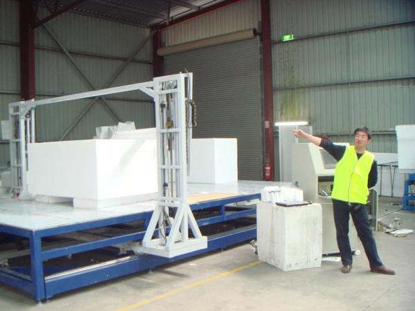 Quality 2D / 3D Hot Wire EPS Foam Cutting Machine 380V , Polyurethane Cutting Machine for sale