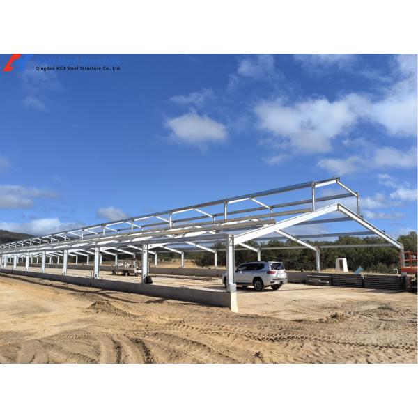 Farmhouse Style Prefabricated Steel Poultry House with Hot-Dip Galvanized Frame