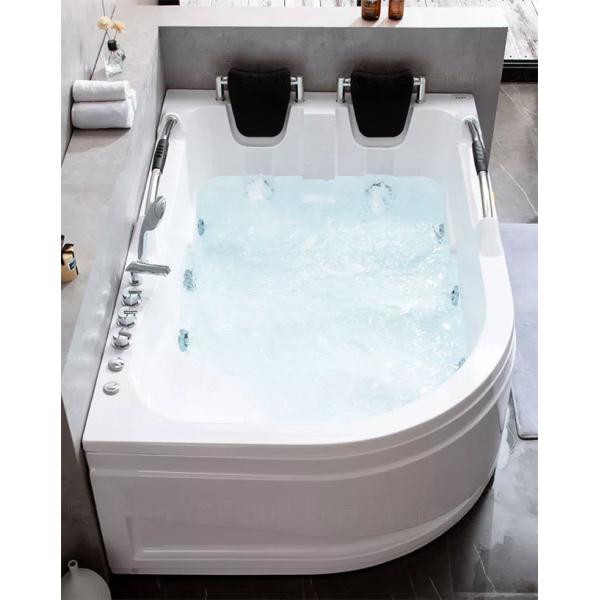 Indoor White Acrylic Jacuzzi Corner Bathtub 2 Skirted Air Bubble