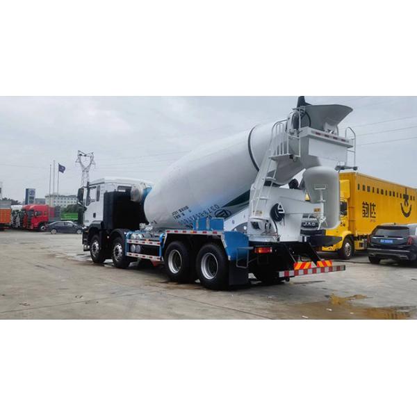 Commins Engine Driven Shaman M3000 Self Loading Concrete Mixer Truck For Construction