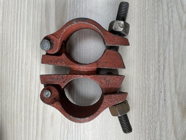 Quality Galvanized Stamping Forging Pipe Clamp Swivel For Scaffold for sale