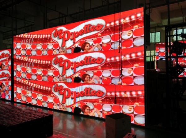 Quality P4 Indoor LED Video Screen , Indoor Advertising LED Display Screen Fixed Install 2000 Nits for sale