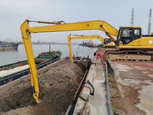 China Komatsu Excavator Long Reach Boom with bucket , Long reach boom arm Excavator for sale on sale