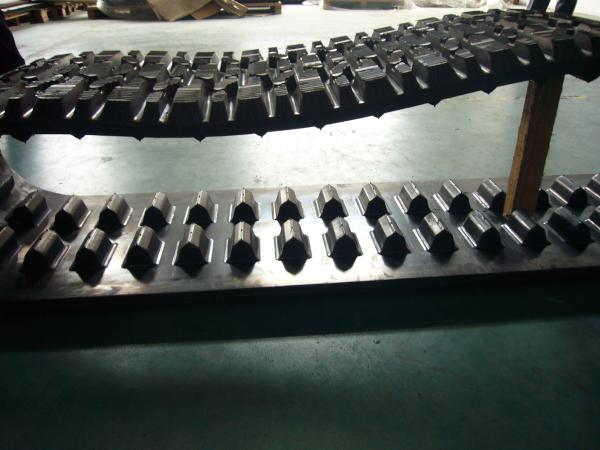 Quality Compact Track Loaders ASV Rubber Tracks OEM Quality 457 X 50 / 51 X 101.6mm for sale
