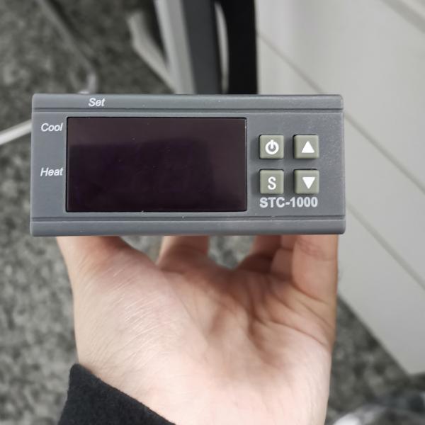 Good price thermostat STC 1000 Digital Temperature Controller for Incubator 12V 24V AC 110-220V 10A