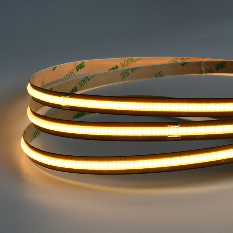 Outdoor Free Cut Design Dot Free COB LED Strip Light 16.4Ft 528LED/M UL Listed