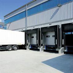 Quality Double Layer PVC Fabric Retractable Loading Dock Seals Shelter for sale
