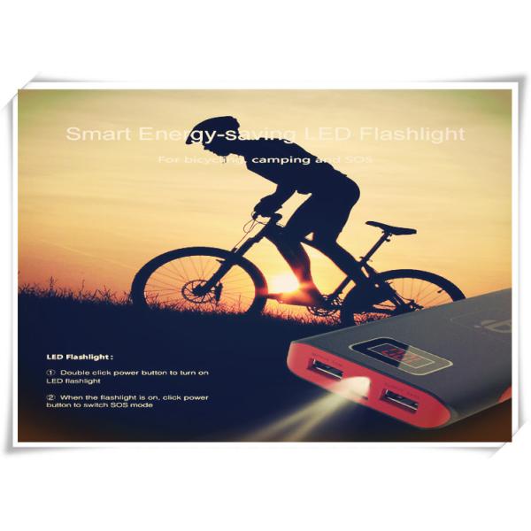 Long Lasting High Capacity Qi Quick Charging Power Bank Wireless Travel Use