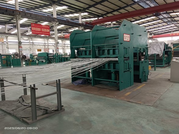 Rubber Converyer Belt Line Heat Press Machine Rubber Tile Vulcanizing Press