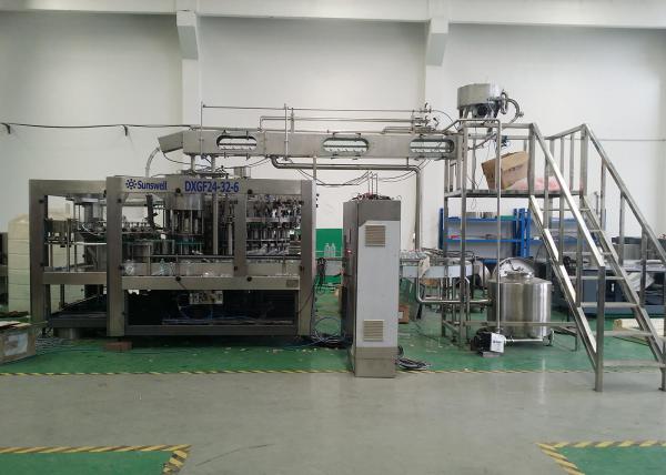 Quality Full Automatic Carbonated Beverage Filling Machine For Plastic Bottling Production Plant for sale