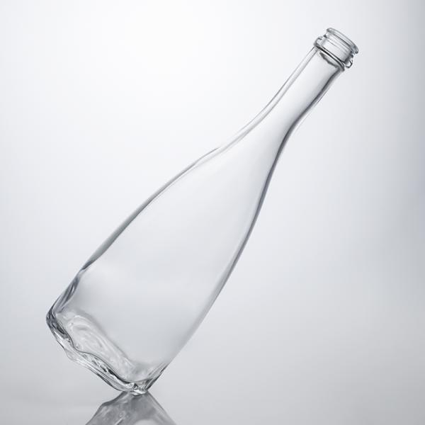 Whisky Gin Rum Vodka Glass Collar Engraved Round Liquor Bottle with and Custom Cap