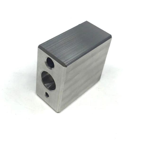 engineering fabricating cnc drilling parts machining aluminum parts as industrial machinery components