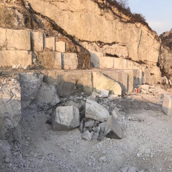 China Building Decoration polished Light Emperador marble slabs