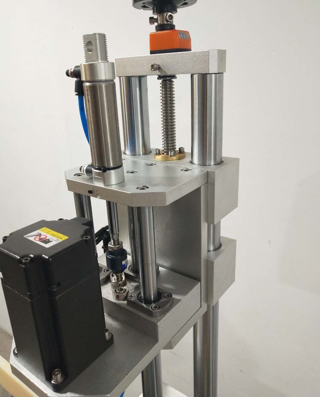 ODM Automatic Capping Machine For 25L Syrup Sugar Barrel Rinsing Filling