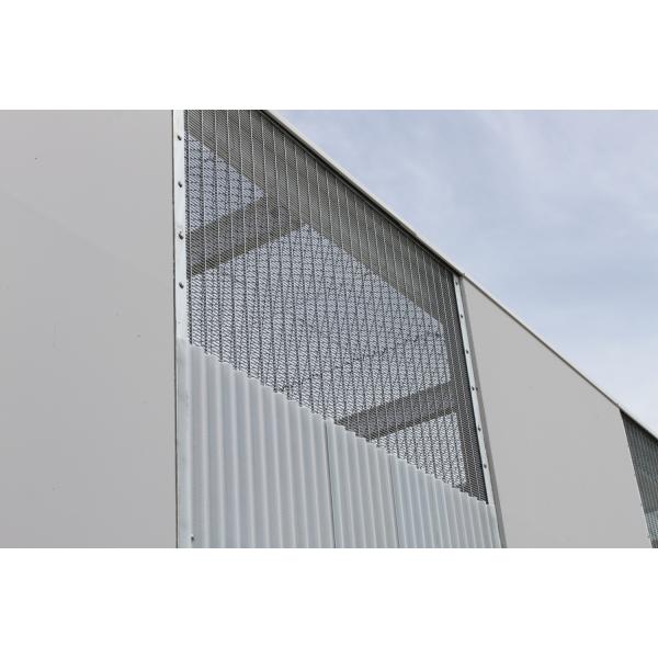 3" x 0.5" x 8 gauge which is approx. 76.2mm x 12.7mm x 4mm Anti Cut Mesh Wire