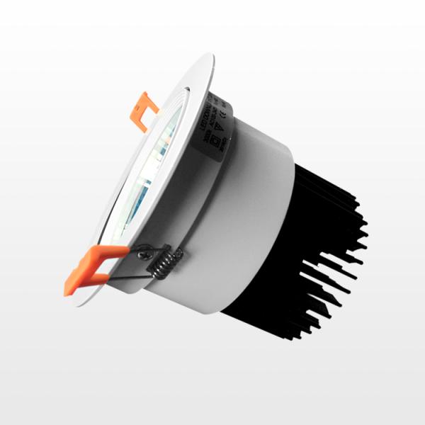 3000k Epistar Chip Adjustable 40W LED Spot Downlight