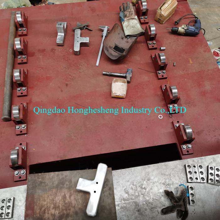 Q235 Material Plates Tyre Tread Vulcanizing Press Frame Type