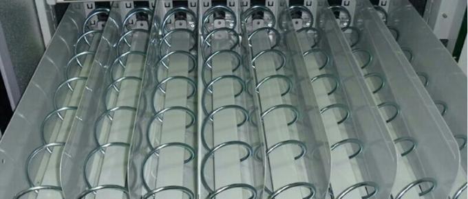Cola Pepsi Sprite Bottled Canned Vending Machine With Cooling System Advertising Screen