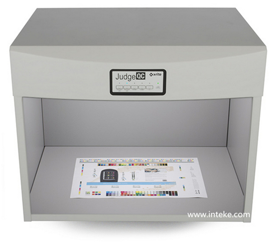 X-rite & Macbeth Light Booth / Color Viewing Light Booth / Color Assessment Cabinet JUDGE QC