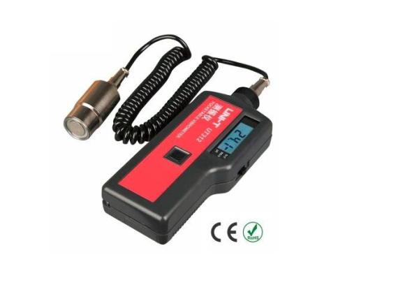 Quality Handheld Vibration Tester , Displacement & Velocity & Acceleration Test Equipment for sale