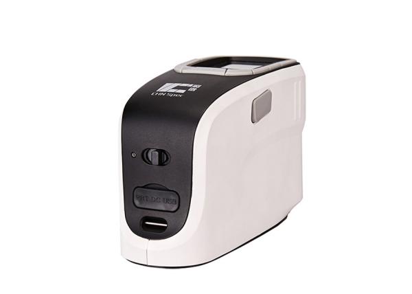 Quality 400-700nm Wavelength D / 8 Portable Color Spectrophotometer For Textile Measurement for sale