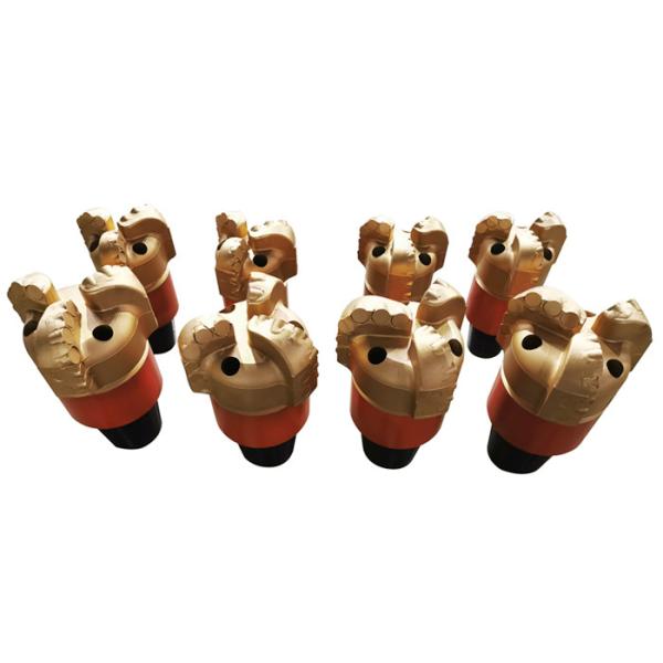 3 Blade Iadc S132 Pdc Bit 4-1/2" With 2-3/8" Api For Sandstone And Shale