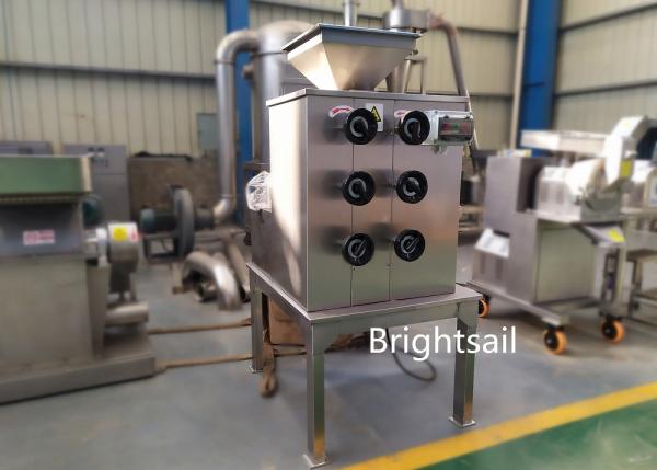Quality Oily Nuts Ss304 Powder Grinder Machine 50 To 500 Kg Per Hr Flax Seed for sale
