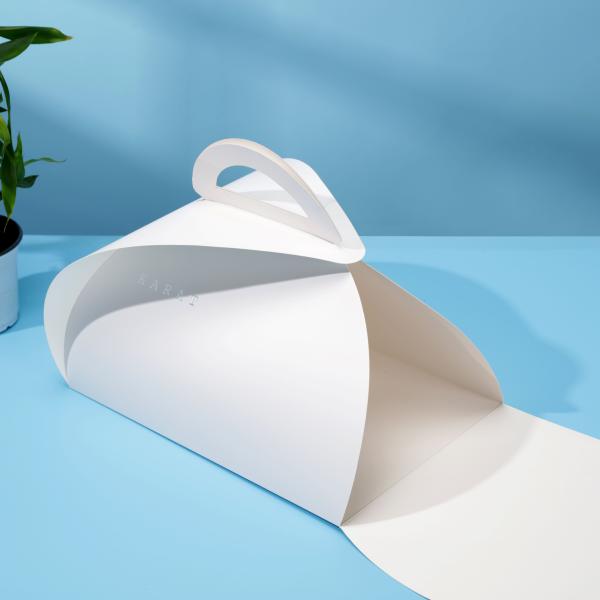 OEM Brand Food Packaging Take Out Paper Box For Convenient Cake Storage Transport