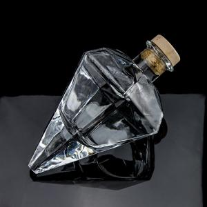 Wholesale Popular Design Super Flint 700ml Vodka Glass Bottle with Cork and Transparent Glass from china suppliers