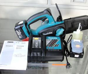 China Electric Power Tools Reliable and Durable Electric Chainsaw high speed on sale