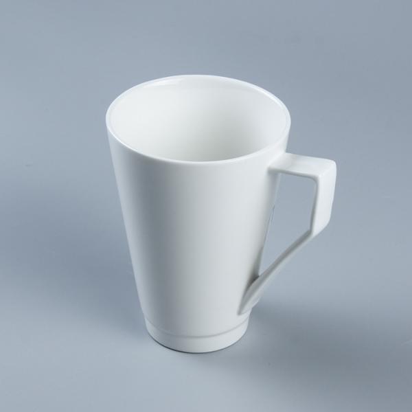 Stackable Smooth Surface 16Pc Ceramic Dinnerware Set