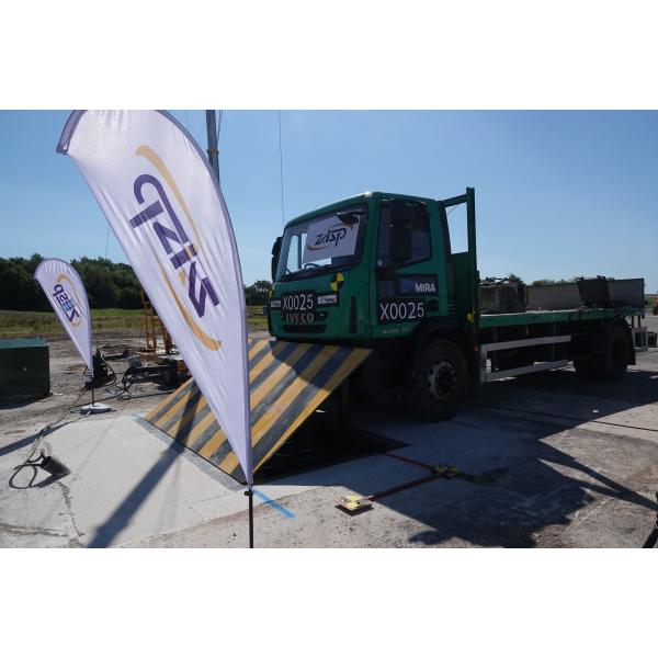 Crash Rated Safty Stainless Steel Removable Bollards For Government Security