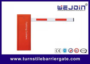 China Auto Reverse Function Boom Barrier Gate Remote Control For High Traffic on sale